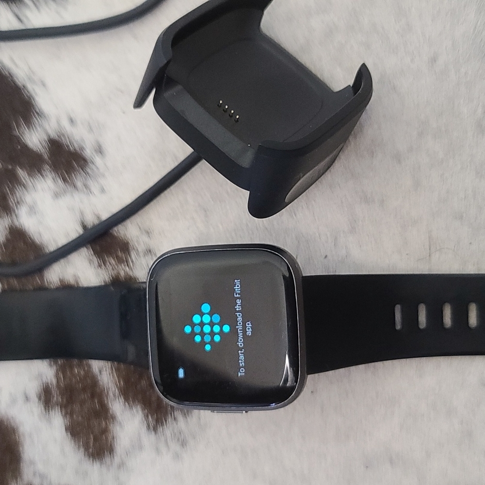Fitbit Versa 2 activity tracker smart watch